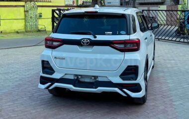 New 2021 Toyota Raize z