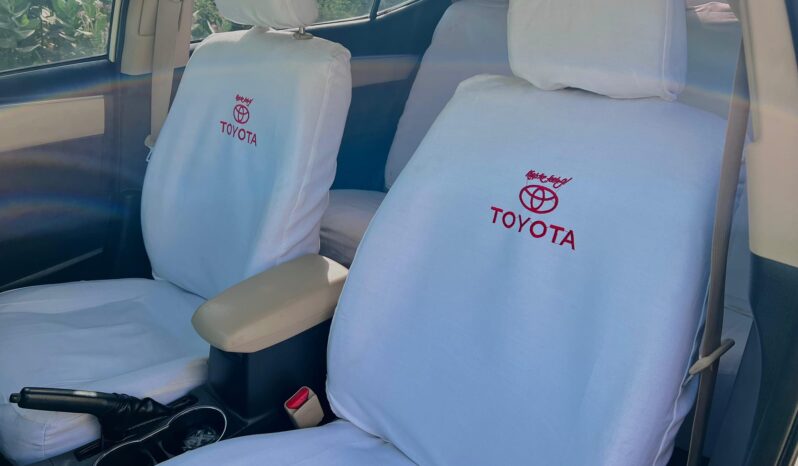 
								New 2015 Toyota Corolla full									