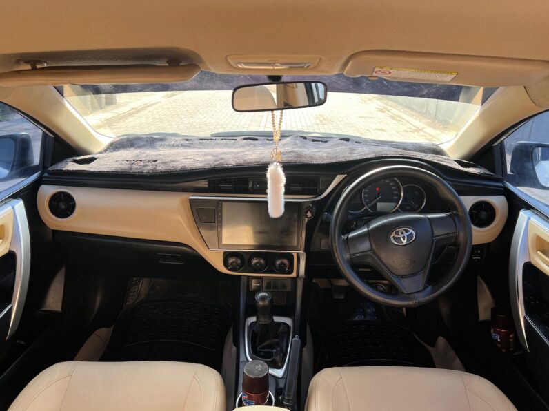 
								Used 2020 Toyota Corolla full									