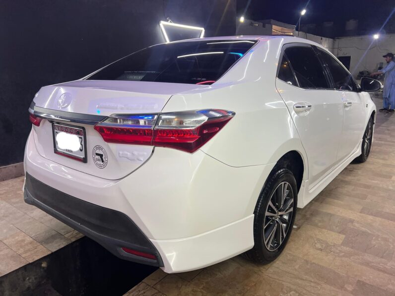 
								Used 2022 Toyota Corolla full									