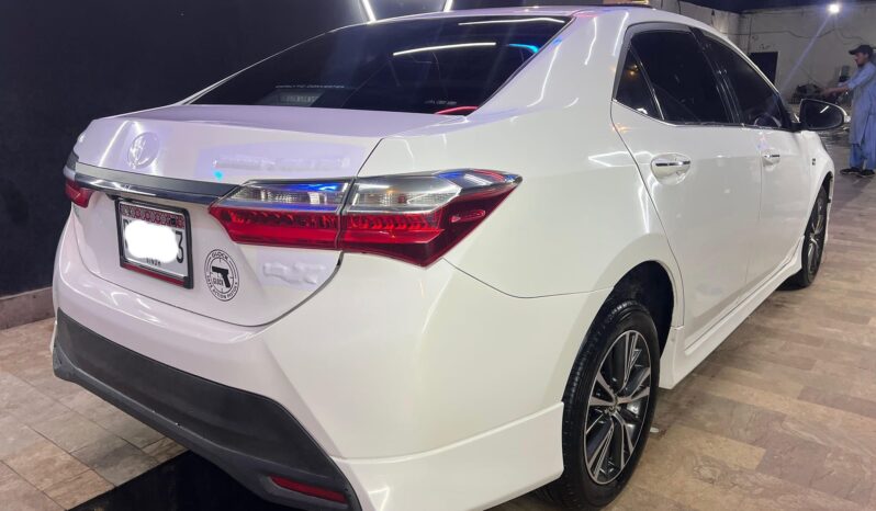 
								Used 2022 Toyota Corolla full									