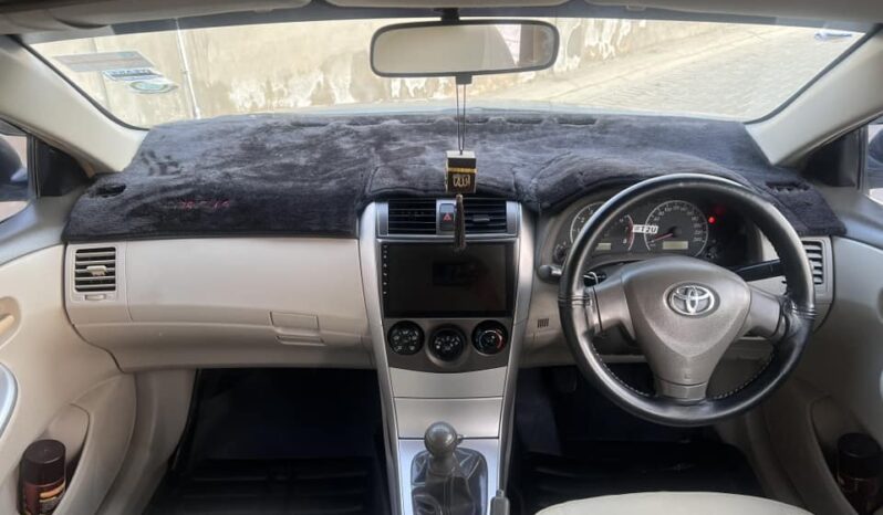 
								Used 2010 Toyota Corolla full									