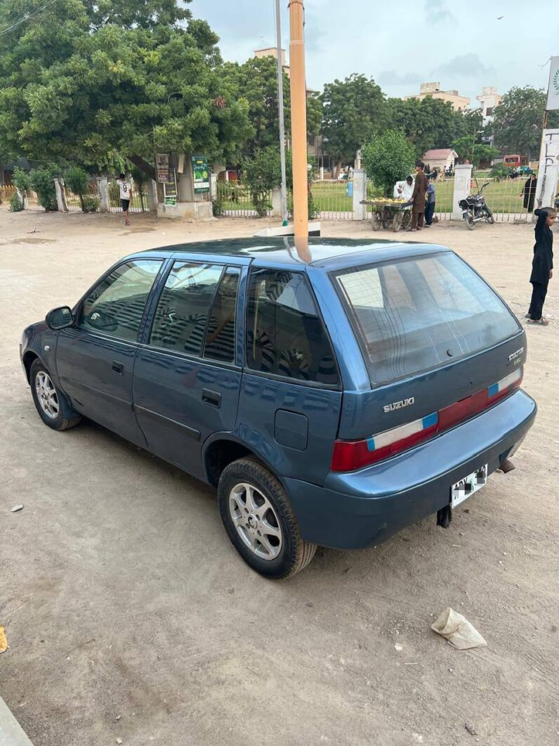 
								Used 2007 Suzuki Cultus full									