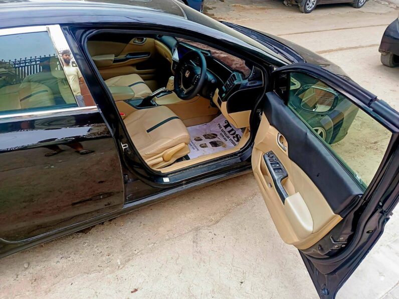 
								Used 2013 Honda Civic full									