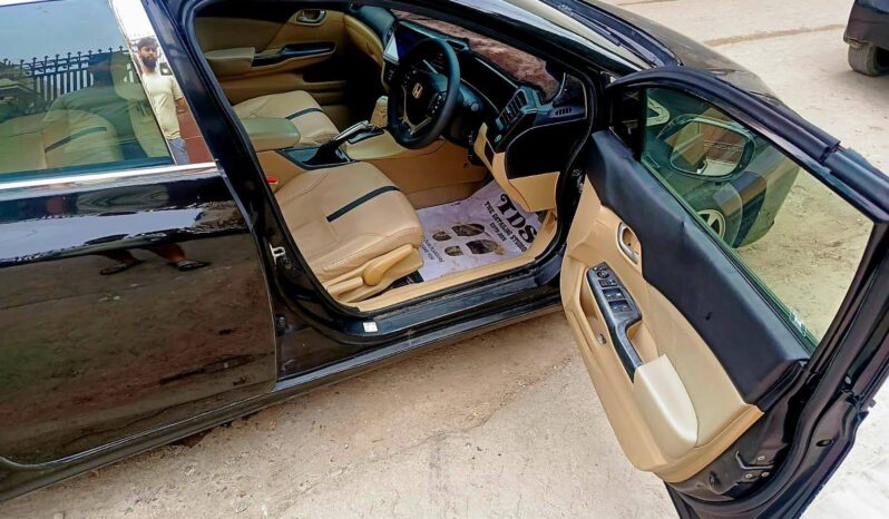 
								Used 2013 Honda Civic full									