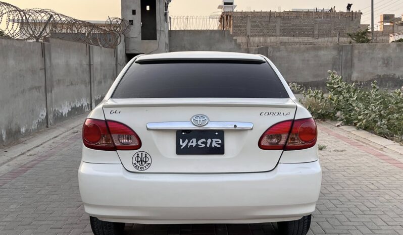 
								Used 2005 Toyota Corolla full									