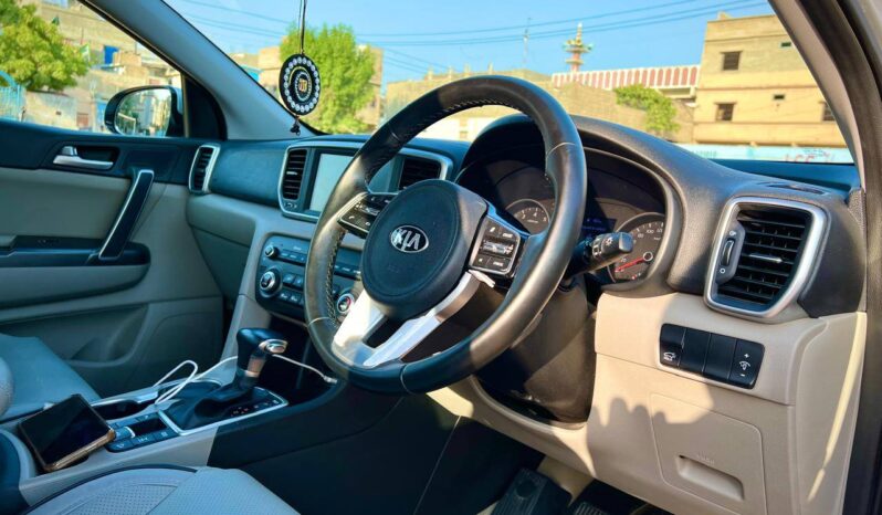 
								Used 2021 Kia Sportage full									