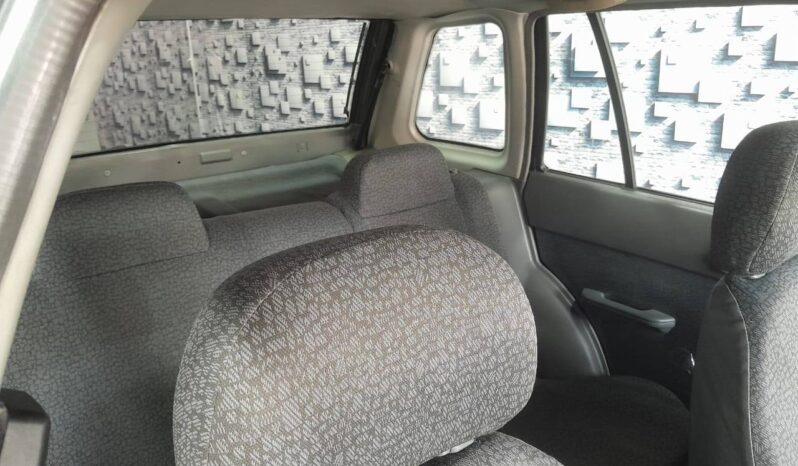 
								Used 2012 Suzuki Cultus full									