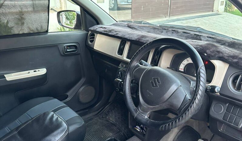 
								Used 2022 Suzuki Alto full									