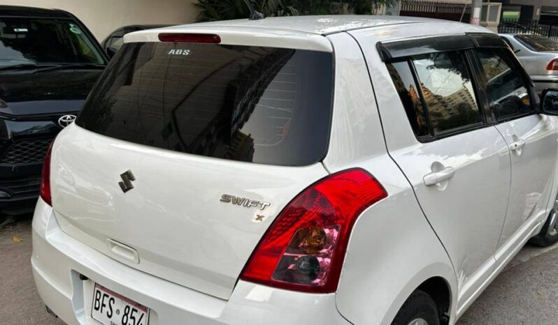 
								Used 2016 Suzuki Swift full									