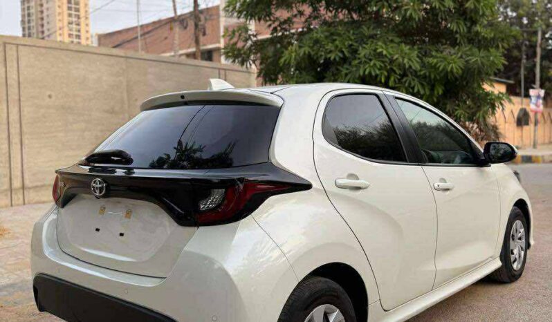 
								Used 2022 Toyota Yaris full									