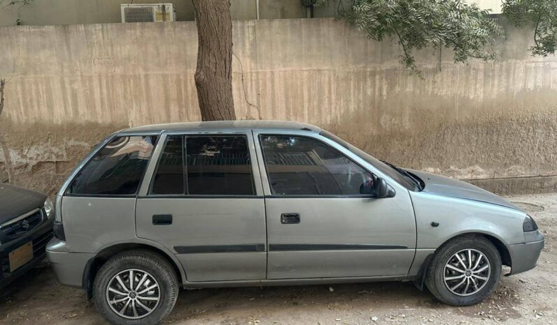 
								Used 2013 Suzuki Cultus full									