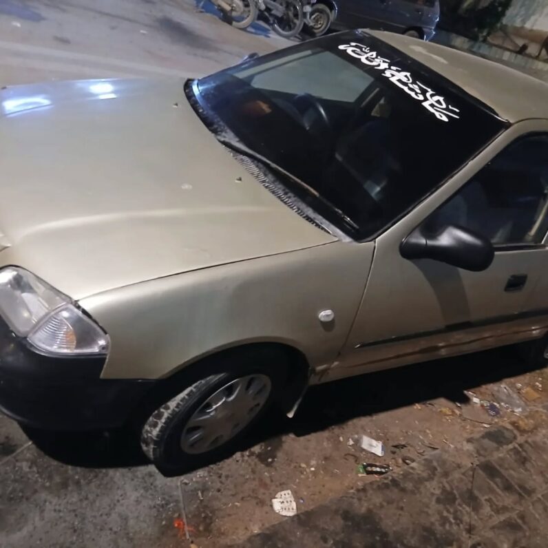 
								Used 2001 Suzuki Cultus full									