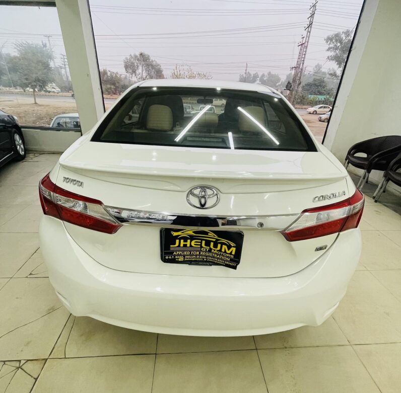 
								Used 2016 Toyota Corolla full									