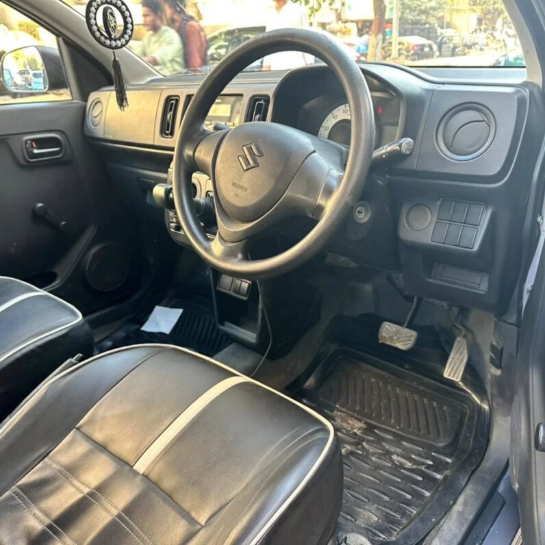 
								Used 2022 Suzuki Alto full									