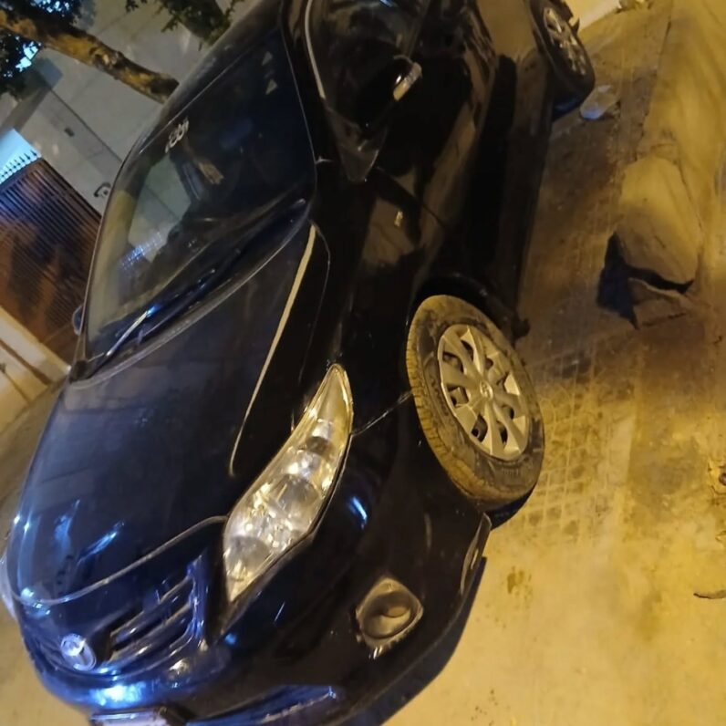 
								Used 2011 Toyota Corolla full									