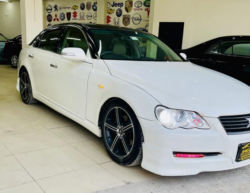 
								Used 2006 Toyota mark2 full									