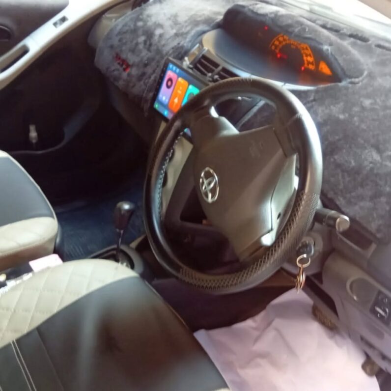 
								Used 2007 Toyota vitz full									