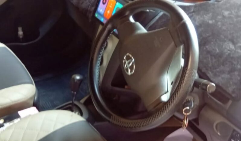 
								Used 2007 Toyota vitz full									