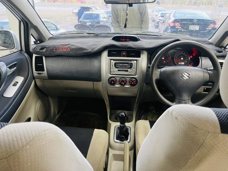 
								Used 2006 Suzuki LIANA full									