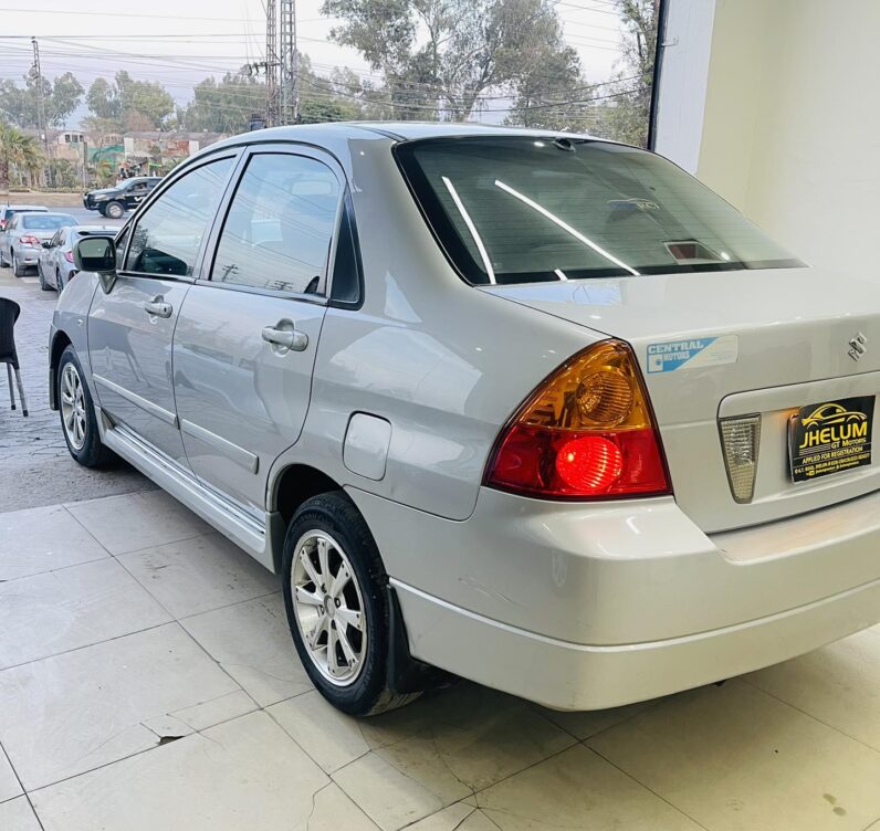
								Used 2006 Suzuki LIANA full									