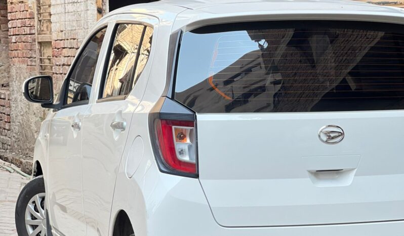 
								Used 2022 Daihatsu mira full									