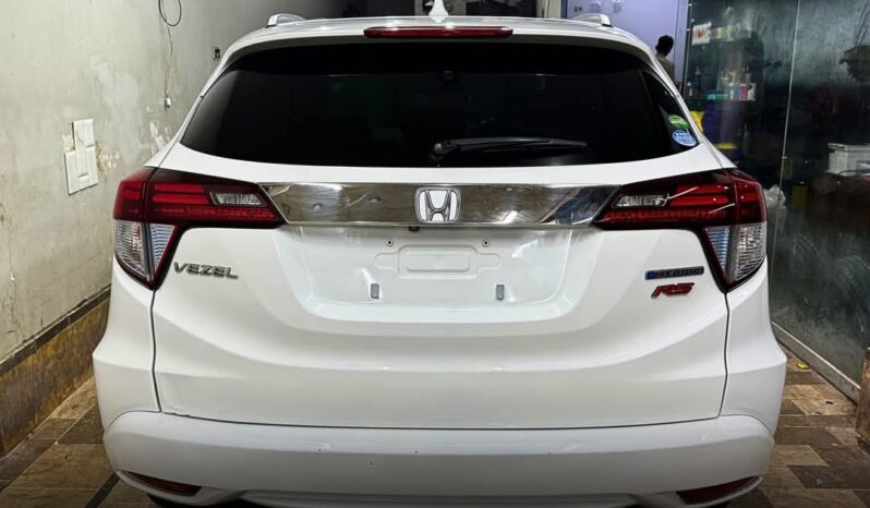 
								Used 2016 Honda vezel full									