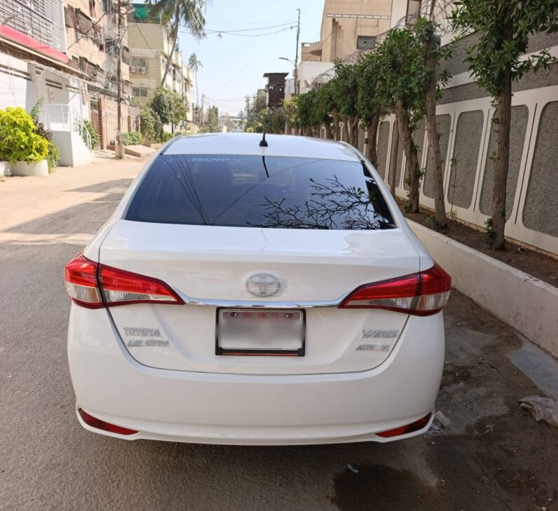 
								Used 2021 Toyota Yaris full									