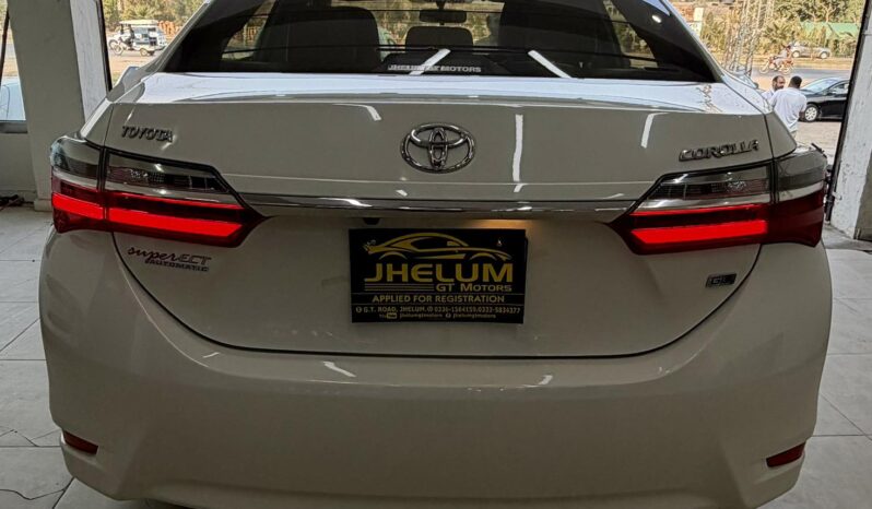 
								Used 2018 Toyota Corolla full									