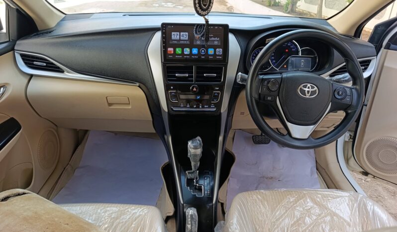 
								Used 2021 Toyota Yaris full									