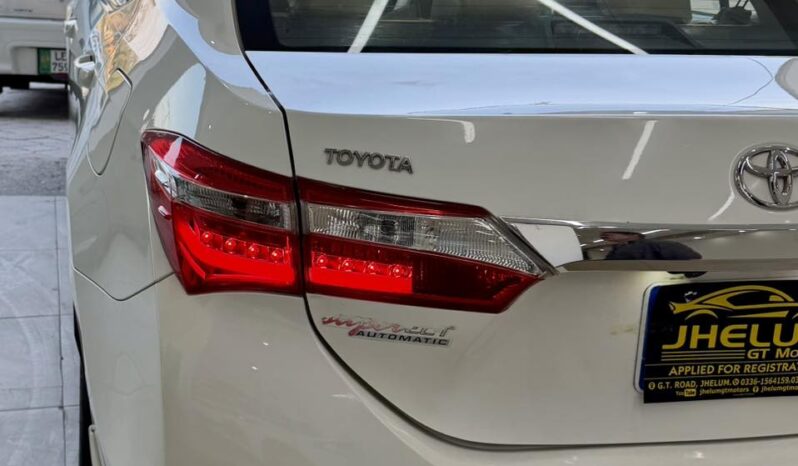 
								Used 2015 Toyota Corolla full									