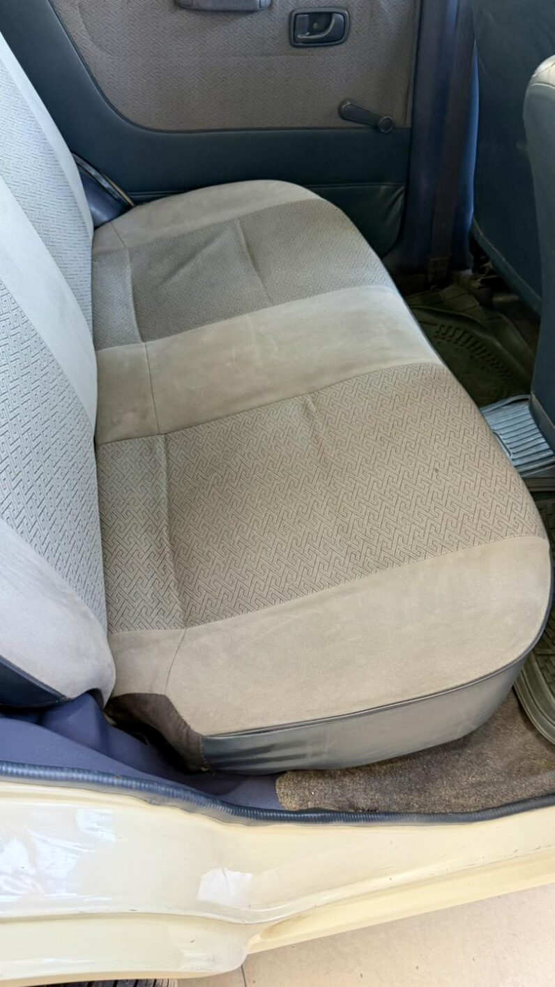 
								Used 2010 Daihatsu cuori full									