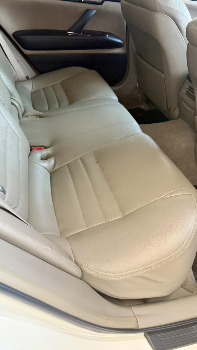 
								Used 2006 Toyota mark2 full									