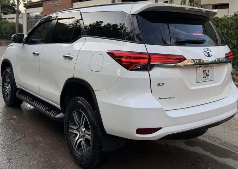 
								Used 2022 Toyota Fortuner full									