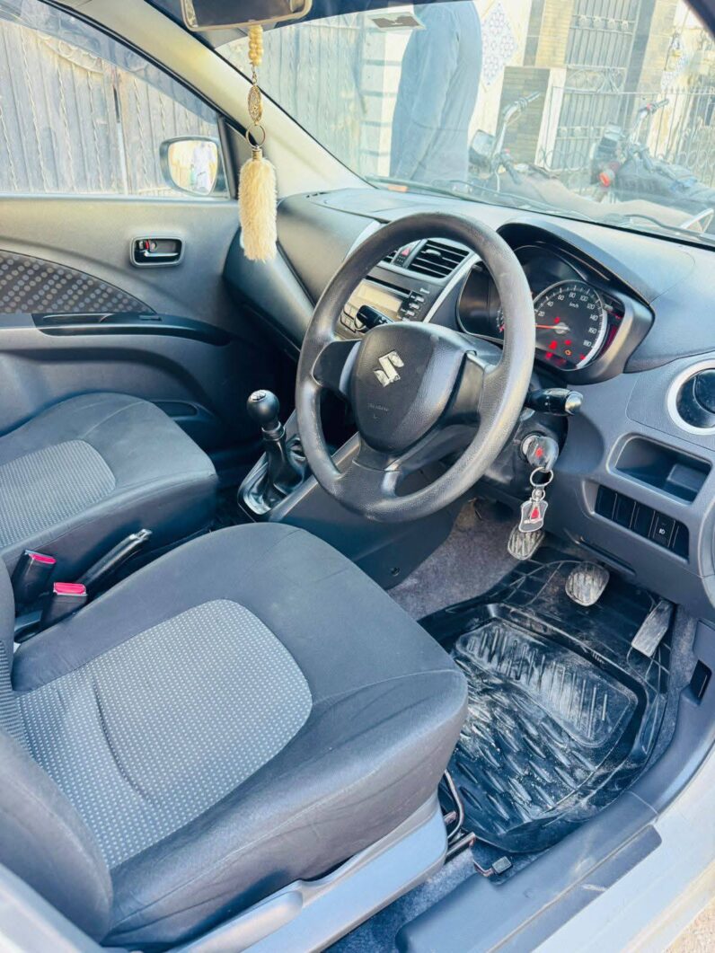 
								Used 2017 Suzuki Cultus full									