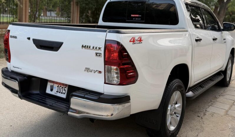 
								Used 2020 Toyota Hilux full									