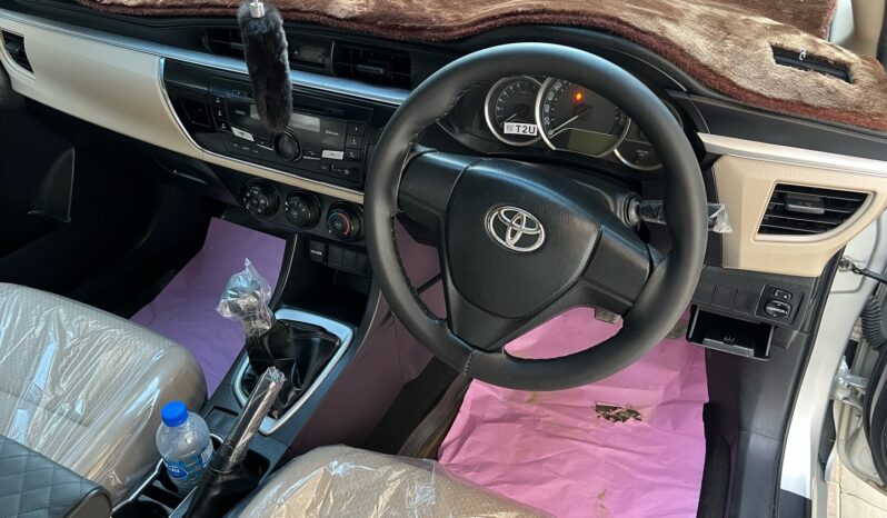 
								New 2017 Toyota Corolla full									