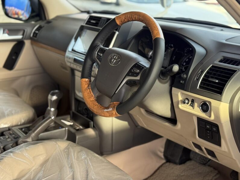 
								Used Toyota Prado full									