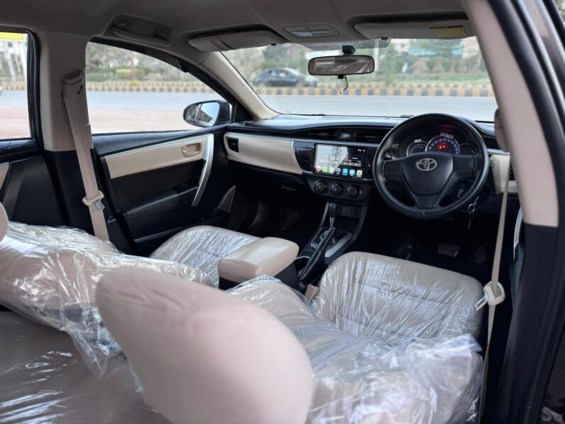 
								Used 2015 Toyota altis full									