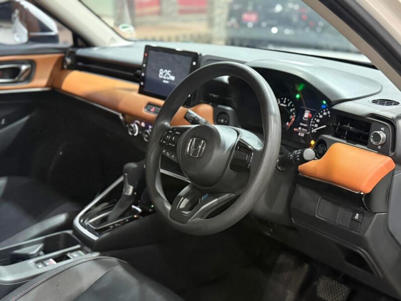 
								Used 2024 Honda HR-V full									
