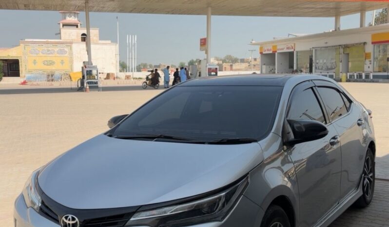 
								Used 2018 Toyota Corolla full									