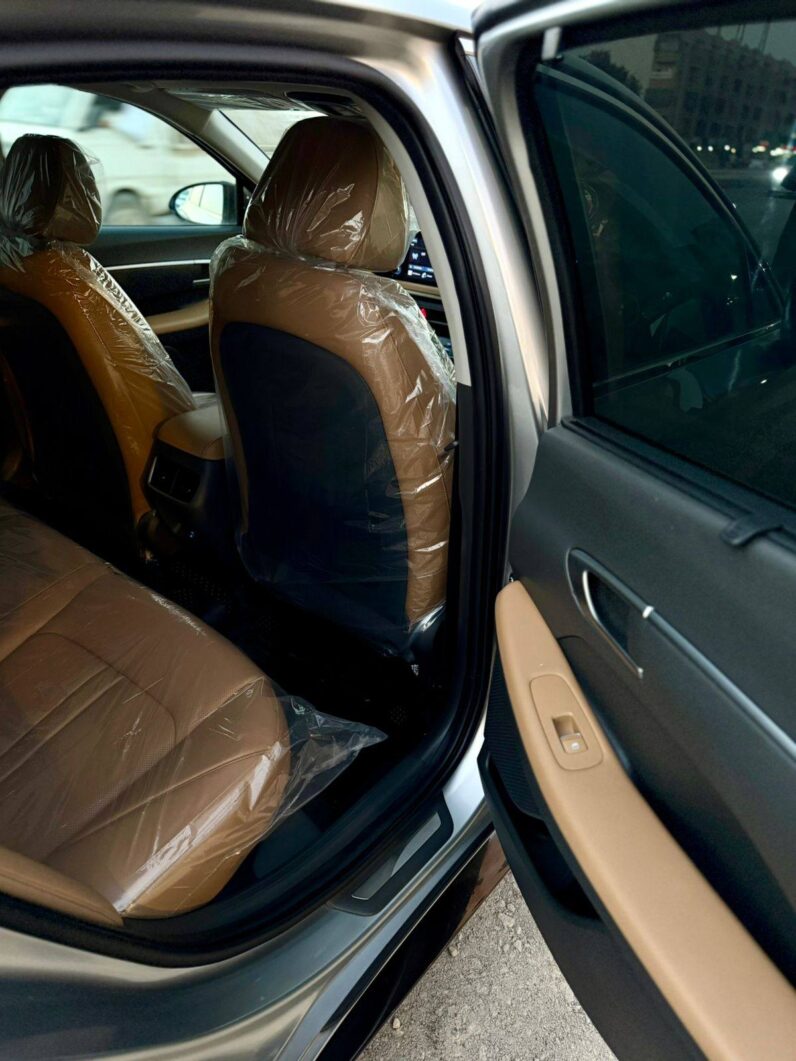 
								Used 2022 Hyundai Sonata full									