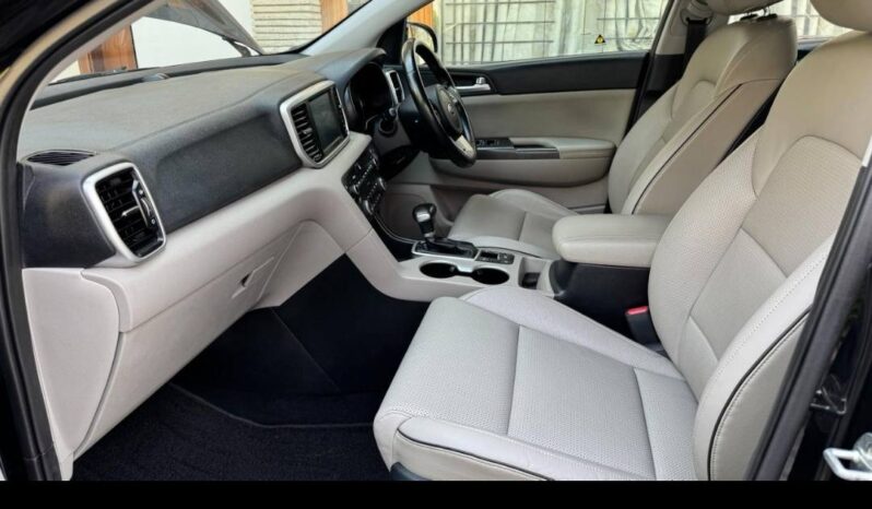 
								Used 2021 Kia Sportage full									