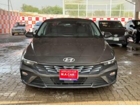 Used 2025 Hyundai Elantra