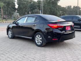 Used 2015 Toyota altis