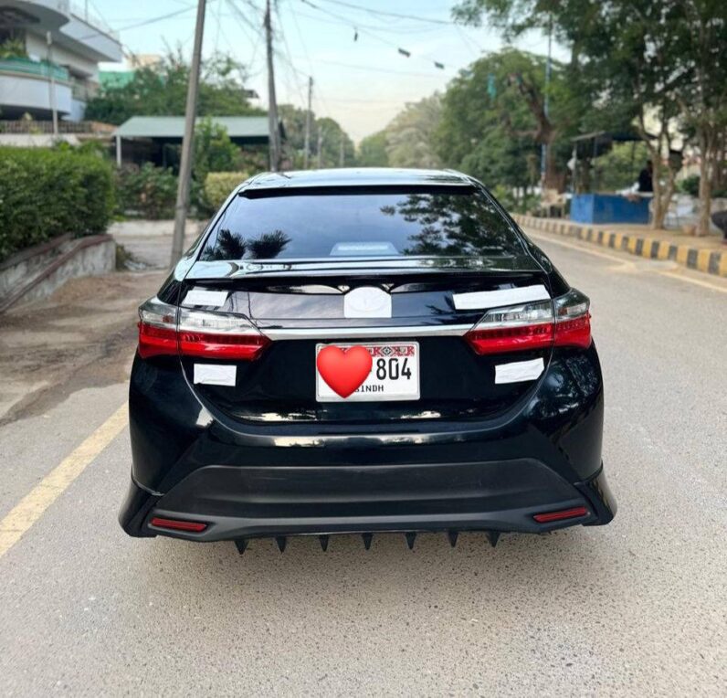 
								New 2021 Toyota Corolla full									