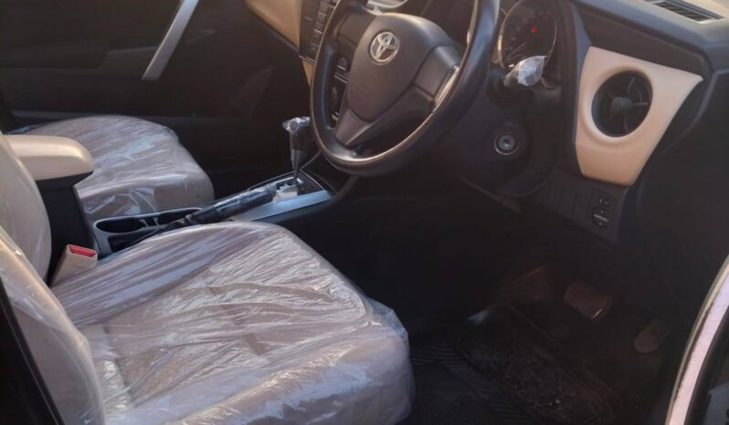 
								New 2019 Toyota Corolla full									