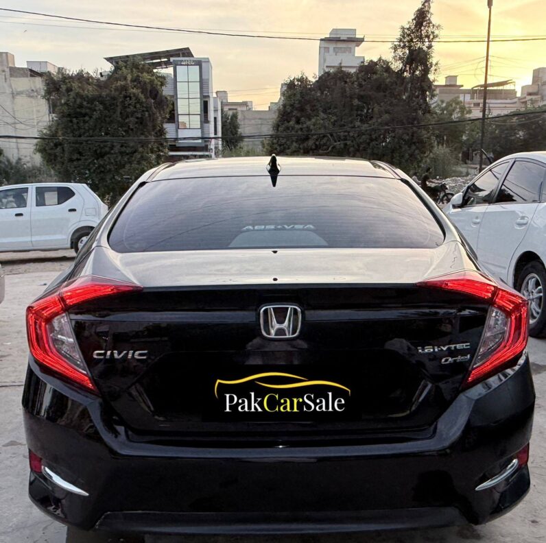 
								Used 2020 Honda Civic full									