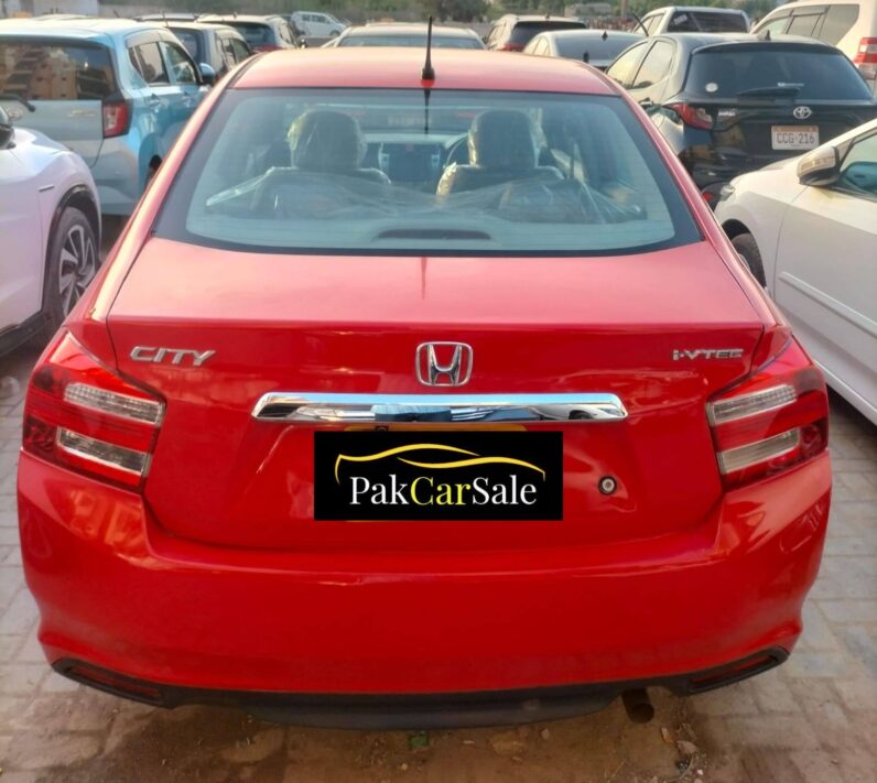 
								Used 2017 Honda City full									