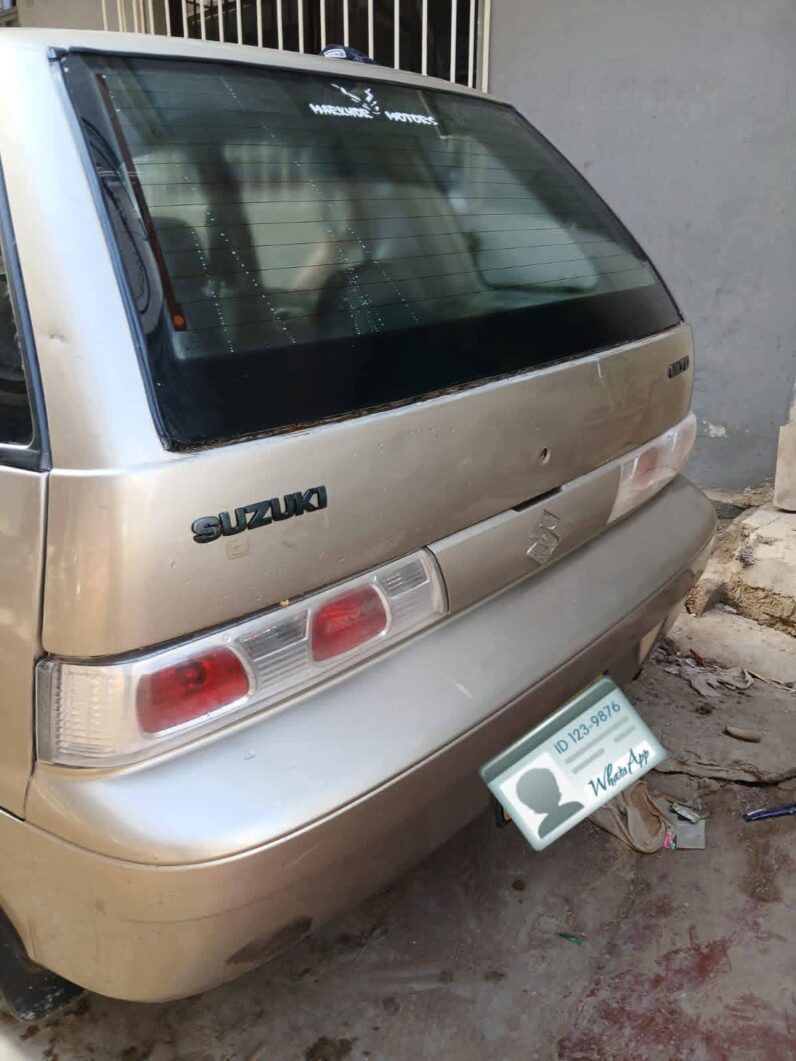 
								Used 2013 Suzuki Cultus full									